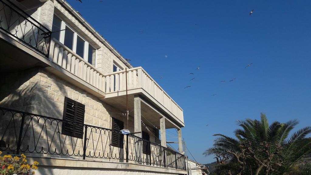Apartments Nikola Пучишча Экстерьер фото
